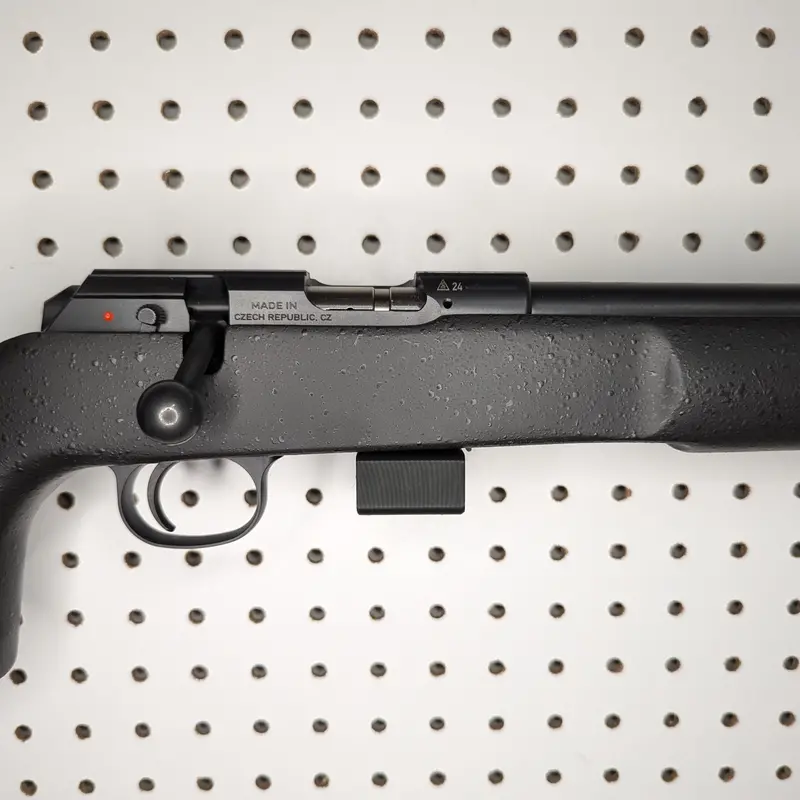 Cz 457 .22 Lr Magwell Pegboard Mount – Compatible With Ikea Skadis, Wall Control & Peglock 1