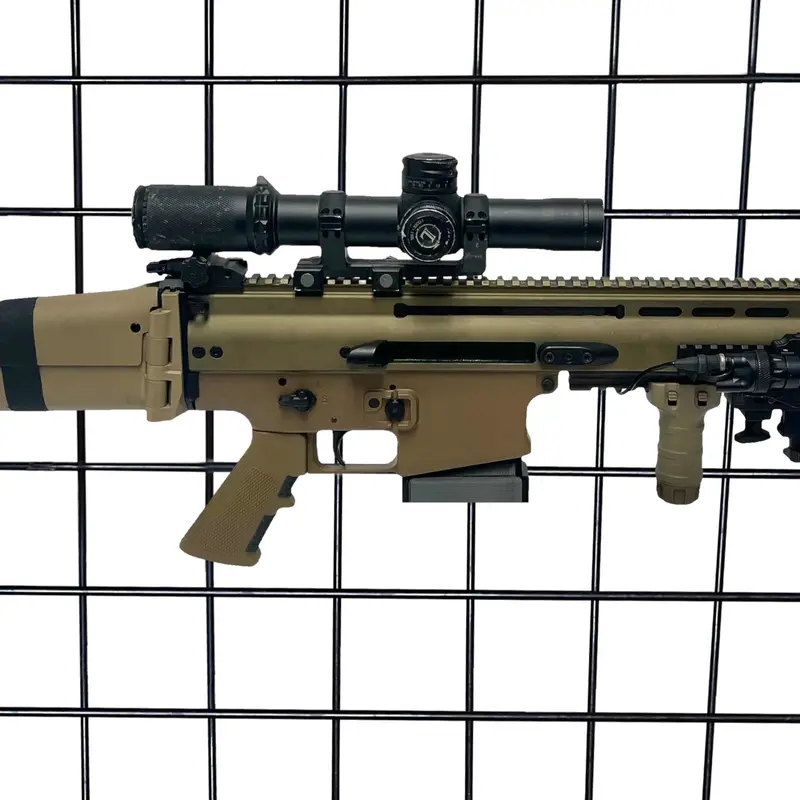 Fn Scar-17 Gridwall Magwell Rack – Interchangeable Firearm Display System 1