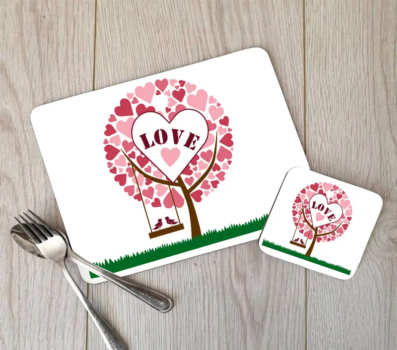 Heart-Shaped Tree Design Placemat 1