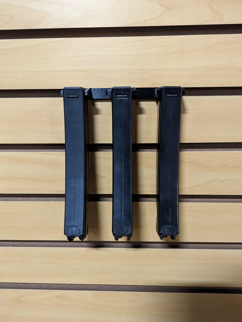 Hk Mp5 9Mm/40/10 Magazine Mount – Slatwall Tactical Mag Rack 1
