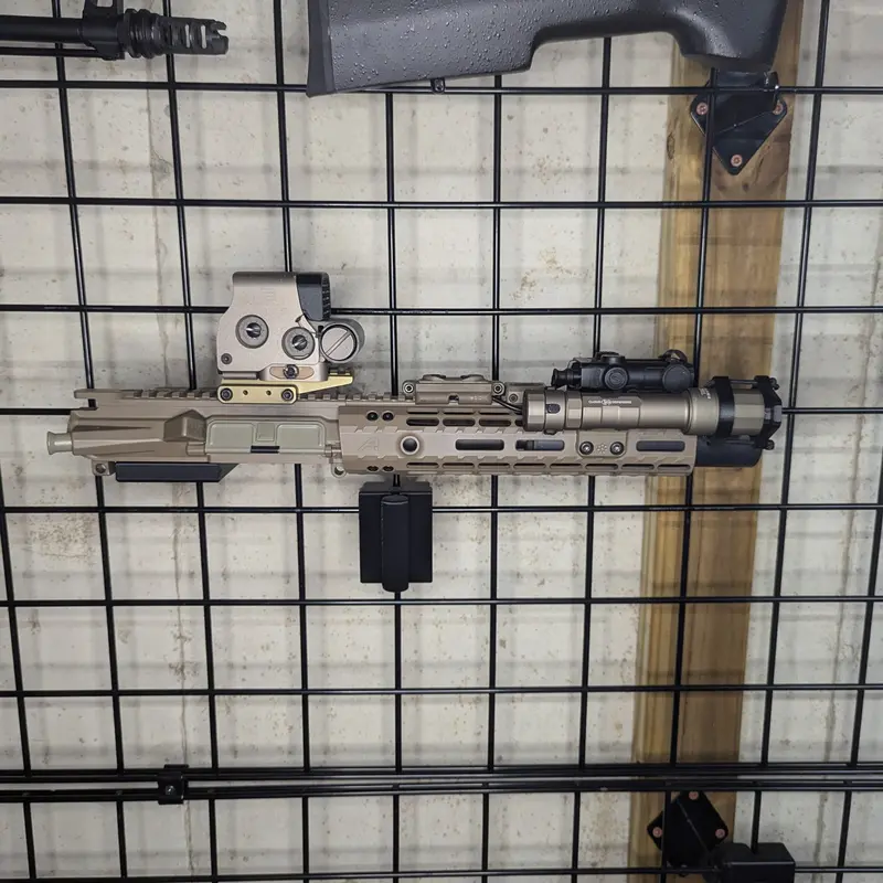Horizontal Ar-15 Upper Receiver Mount For Gridwall Panels 1