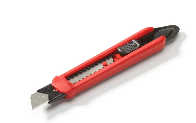 Hultafors Sfp 18A Snap-Off Utility Knife With Ergonomic Grip 1