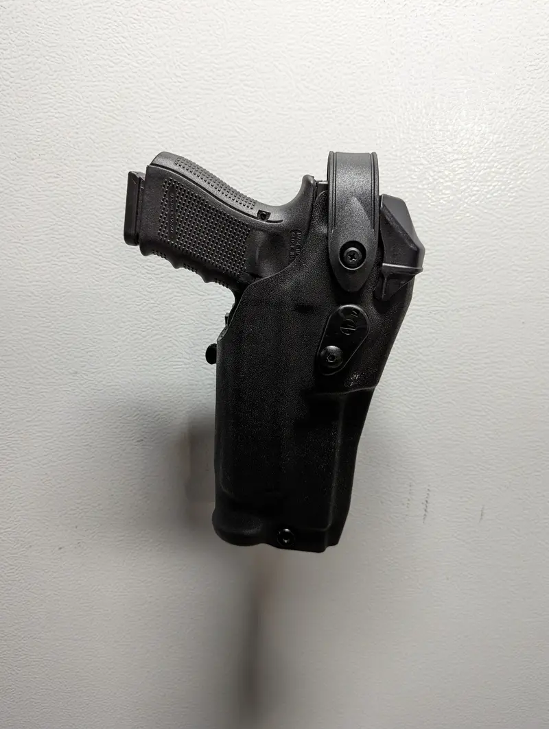 Magnetic Locking Safariland Qls Mount 1