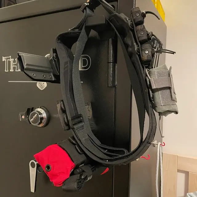 Magnetic Shooting Belt And Battle Belt Mount For Tactical Gear Organization 1