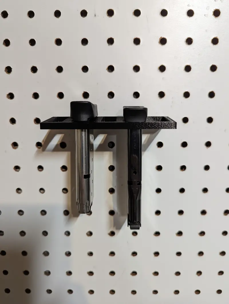 Pegboard & Modular Panel Mount For Sig P239 & P938 Mags 1