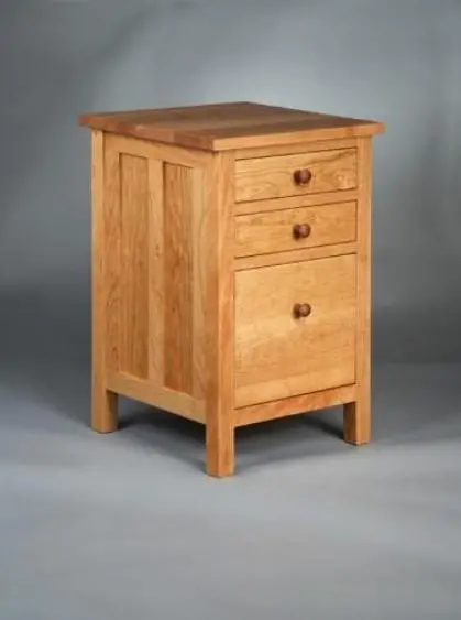 Space-Saving 2- And 3-Drawer Deskmate Units 1