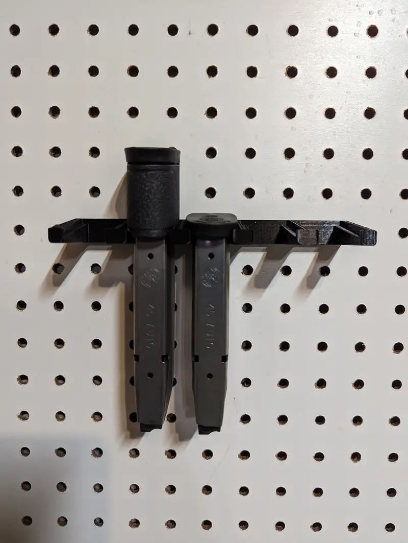 S&W M&P .45 Magazine Mount For Pegboard & Wall Organization Kits – Easy-Setup Holder 1