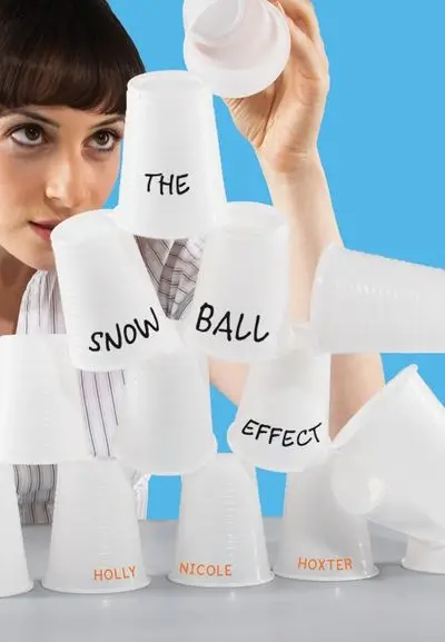 The Snowball Effect: A Chain-Reaction Thriller 1