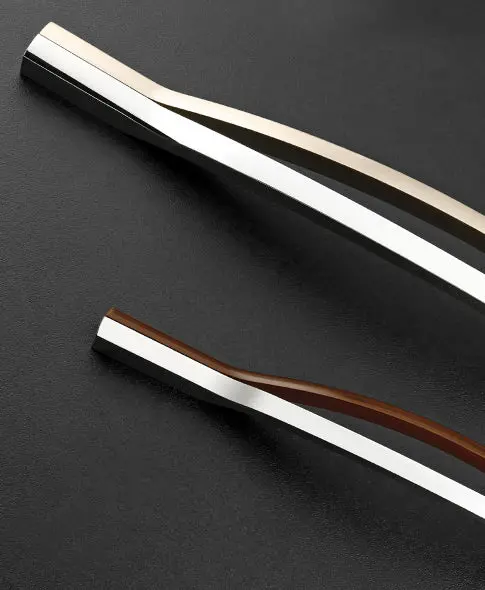 Vittoria V-114 Minimalist Cabinet Handle 1