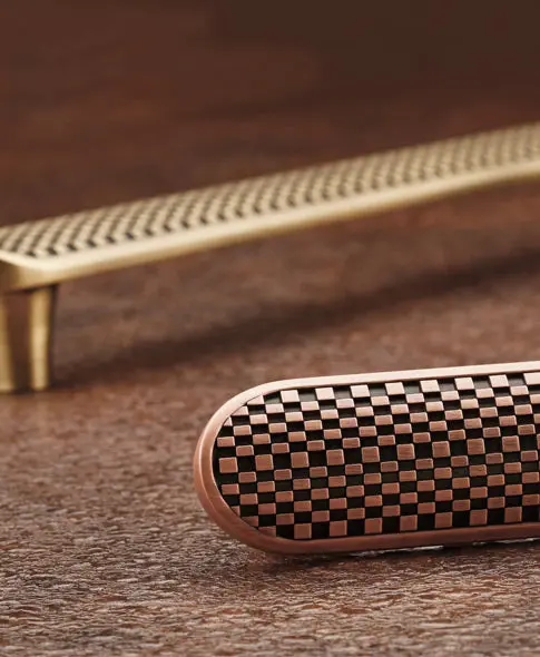 Vittoria V-120 Cabinet Pull Handle 1