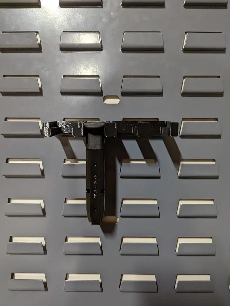 Walther Pdp Magazine Mount For Secureit And Akro-Mils Modular Racks 1
