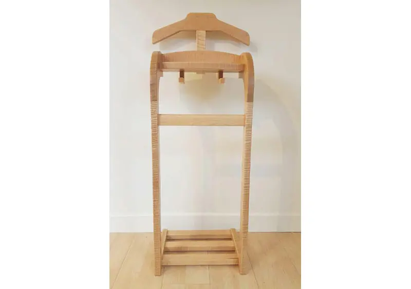Wardrobe-Style Valet Stand With Hooks 1